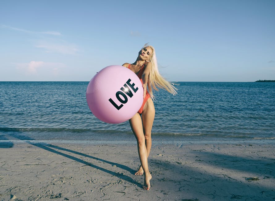 Few Easy Tips To Care For The Good Ol’ Beach Towels