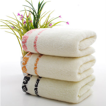 Wholesale Condensed White Custom Towel Manufacturer