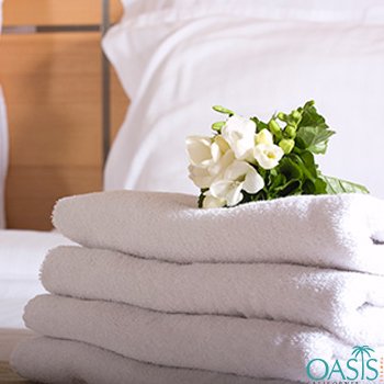 Wholesale Radiant White Hotel Towels Manufacturer