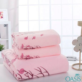 Wholesale Ensemble Pink Flora Inspired Hotel Towels Manufacturer